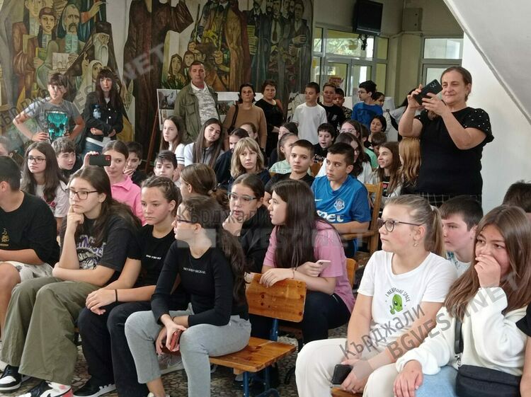 Клавирен концерт за учениците от СУ"Отец Паисий"