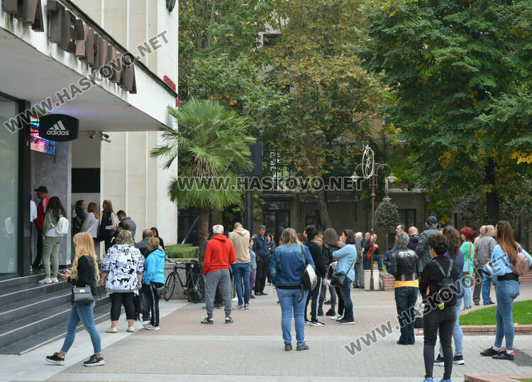 12 работодатели предложиха позиции на трудовата борса в Хасково