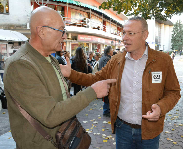 Николай Ставрев: Да гласуваме за Хасково без страх, за да го превърнем в модерен и безопасен град !