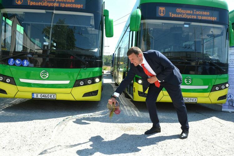 Станислав Дечев: Разширяване на градския транспорт в Хасково с нови електробуси, изграждане на велосипедни пътища и алеи