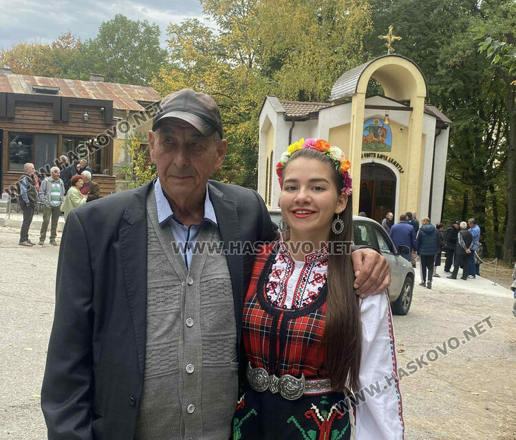 150-годишна икона на св.Димитър ще озарява новия параклис на името на светията под връх Аида