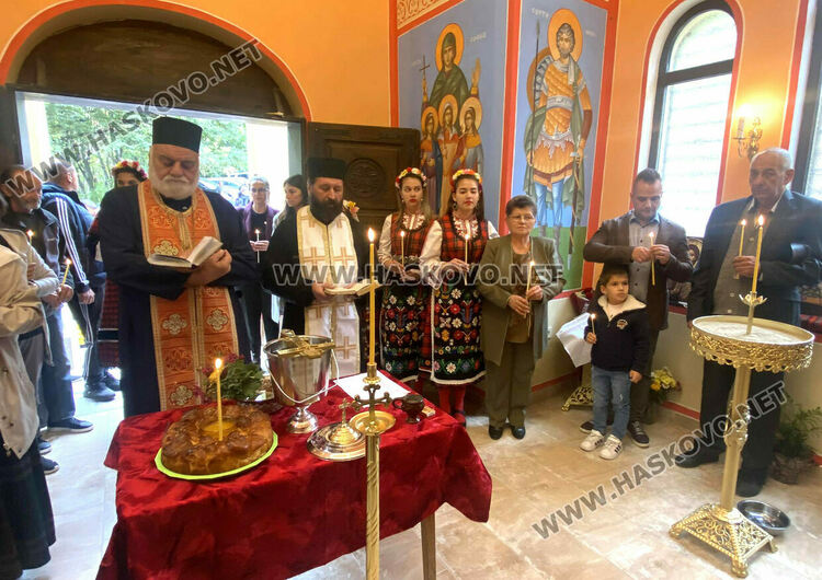 150-годишна икона на св.Димитър ще озарява новия параклис на името на светията под връх Аида