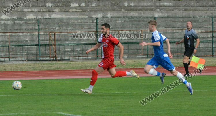 „Саяна Хасково“ мина и през „Левски“