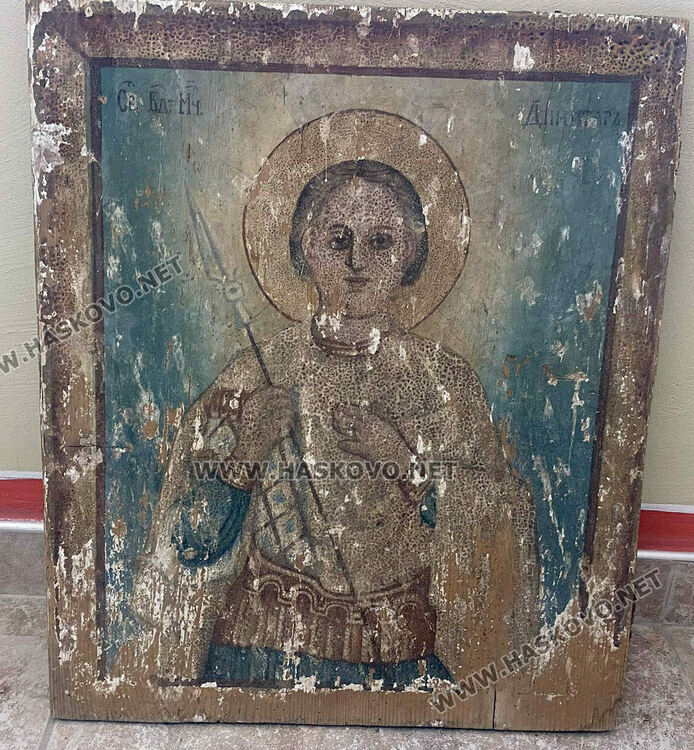 150-годишна икона на св.Димитър ще озарява новия параклис на името на светията под връх Аида