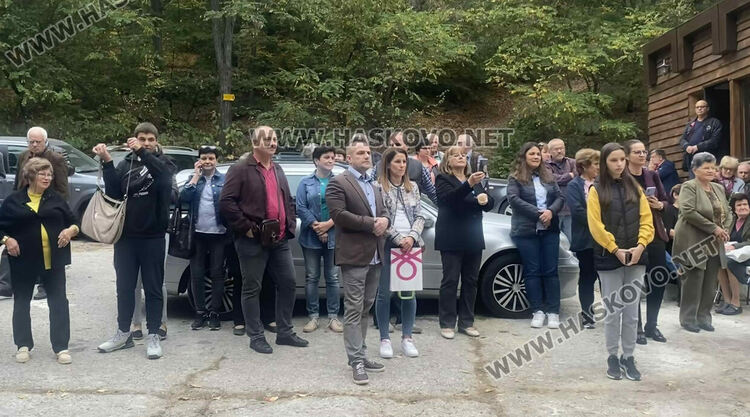 150-годишна икона на св.Димитър ще озарява новия параклис на името на светията под връх Аида