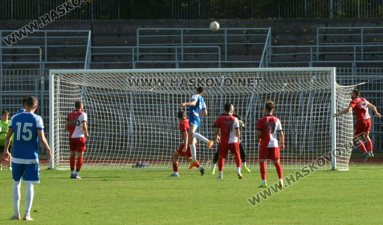 „Саяна Хасково“ мина и през „Левски“