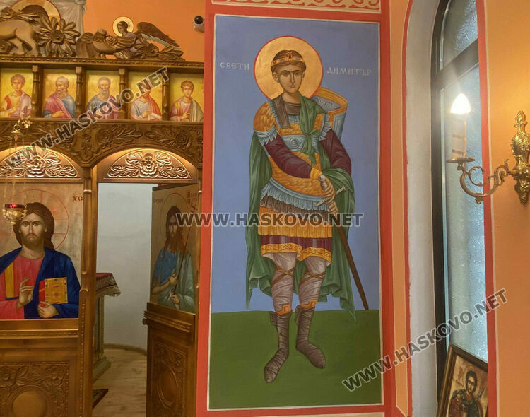 150-годишна икона на св.Димитър ще озарява новия параклис на името на светията под връх Аида