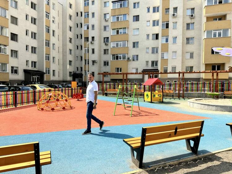 Мечтите на Хасково: Детският лагер на Петрово бърдо и Езерото на Кенана с лодките