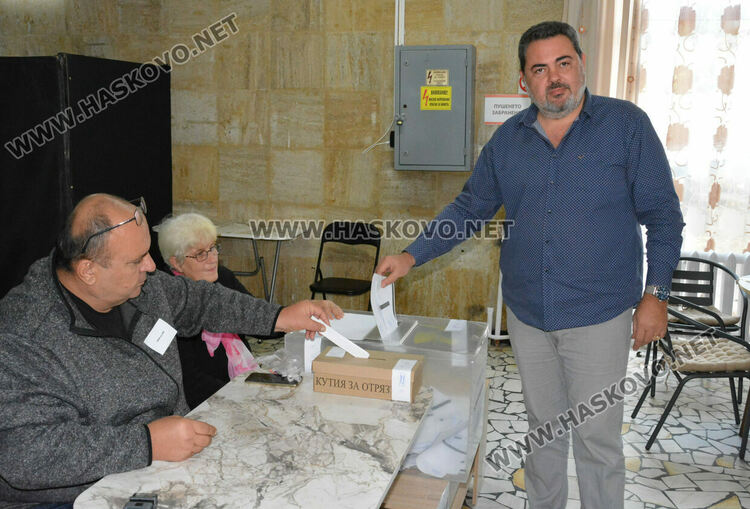 Марин Райчев: Хора, гласувайте по съвест и не продавайте бъдещето на децата ни!