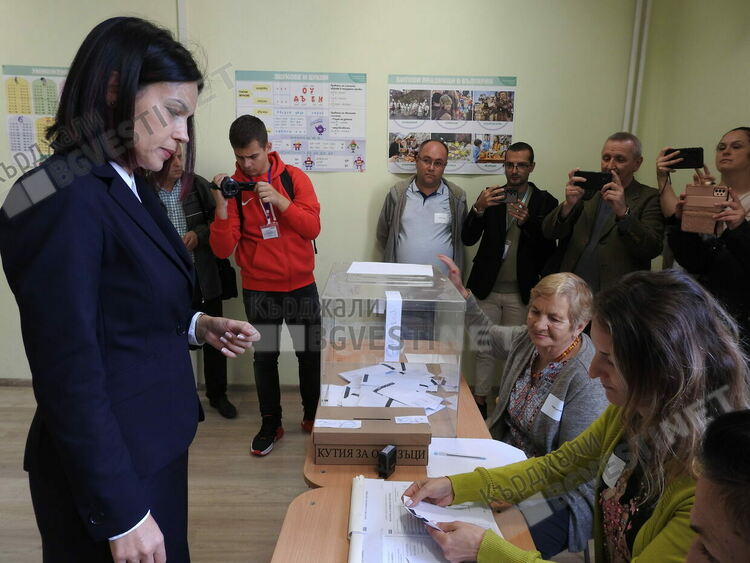 Даниела Петрова: Бъдещото управление на Кърджали може да бъде и в образа на жена!