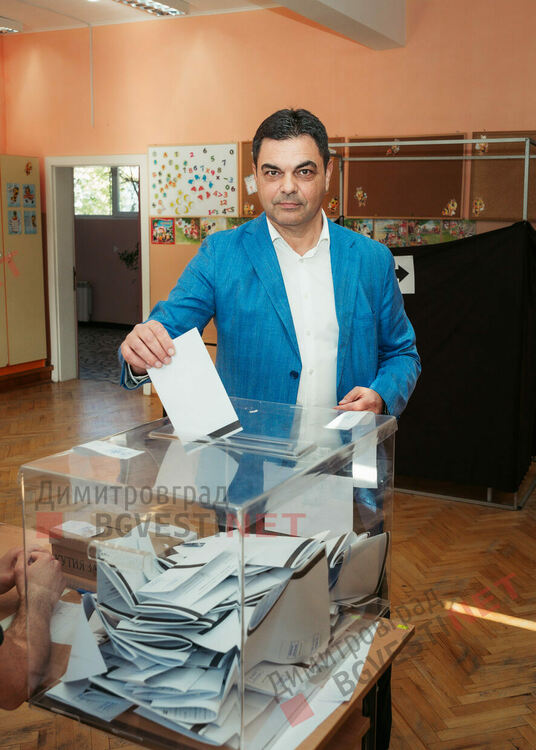 Иво Димов: Гласувах за опитни и доказани хора, които да развиват община Димитровград