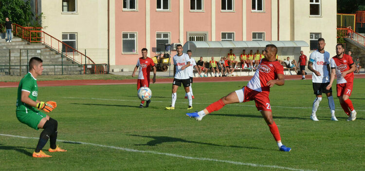 Промяна в мачовете от Трета лига заради балотажа