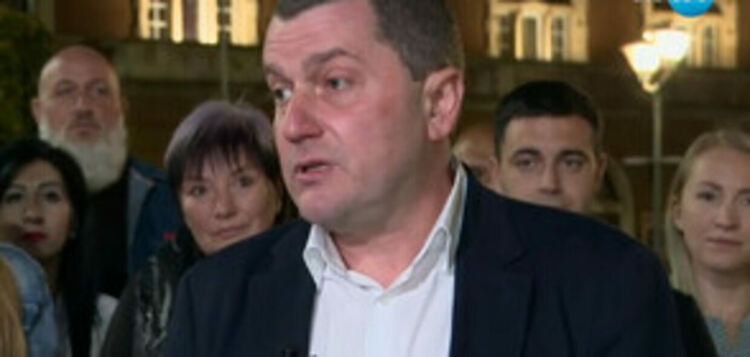 Станислав Владимиров взима 70% в Перник, създал „партньорство“ с Борисов