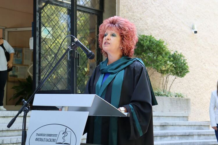 Проф. д-р Биянка Торньова