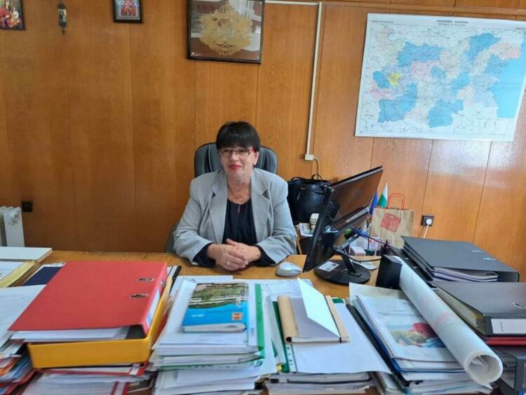 Поздрав от Вр.и.д.кмет на Община Смолян инж.Мариана Цекова за Деня на будителите