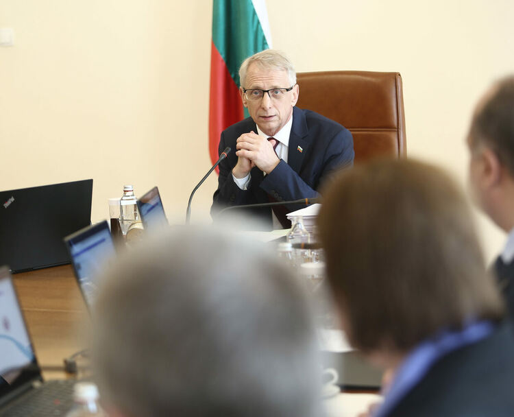 Премиерът акад. Денков: Изборът на България днес е между будителите и „Бай Ганьо прави избори”