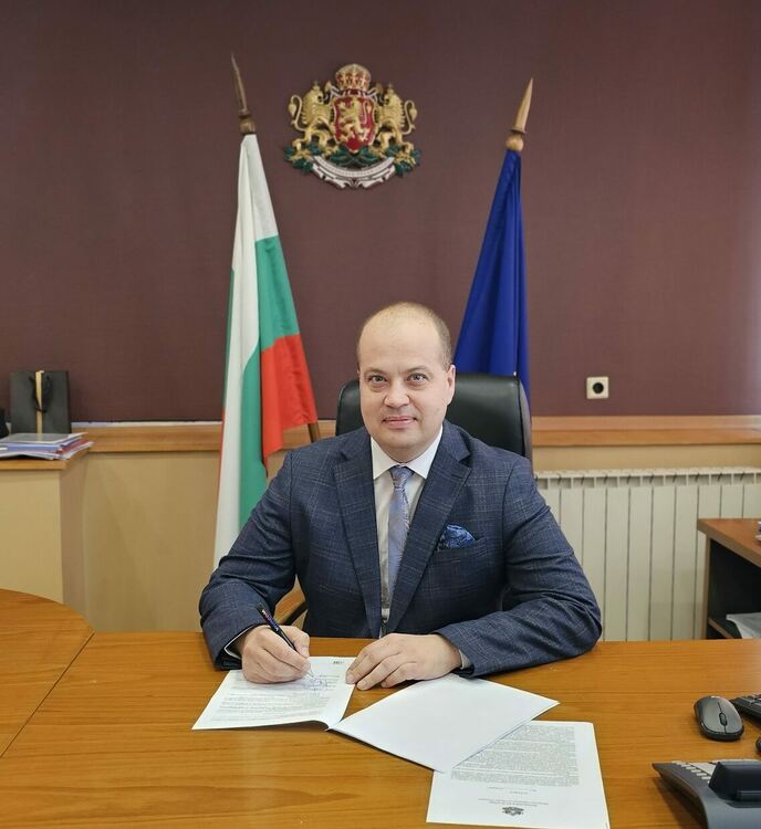 Областният управител поздрави жителите на Пловдивска област за 1 ноември