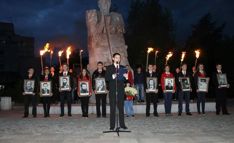 Славейковци канят на факелно шествие за Деня на народните будители