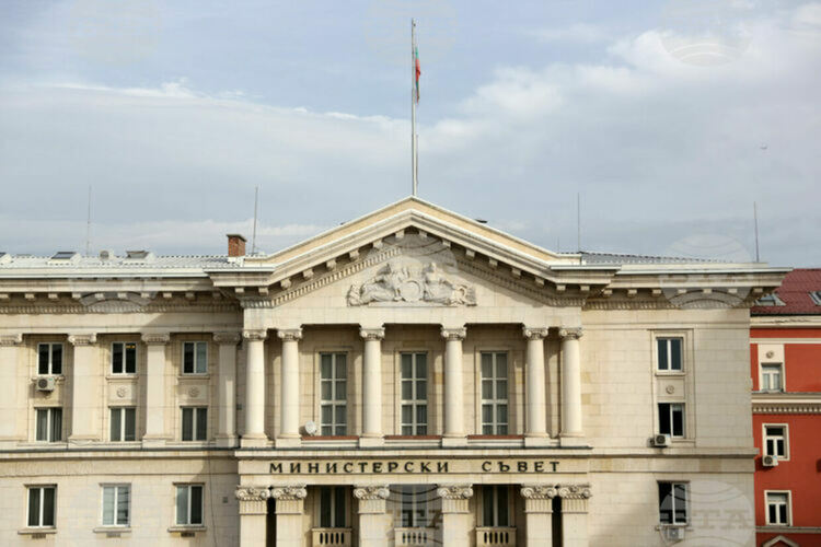 България се присъединява към Споразуменията "Артемида" на НАСА 