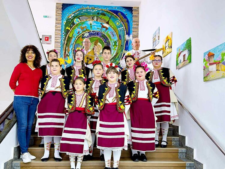 Един златен и два сребърни медала за „Йовков“ от XII Национален музикален и танцов конкурс "ПИЛЕНЦЕ ПЕЕ“-2023