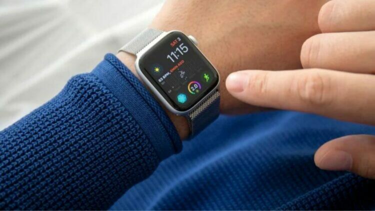 Apple Watch 2024 ще открива сънна апнея и ще следи нивата на кръвно налягане