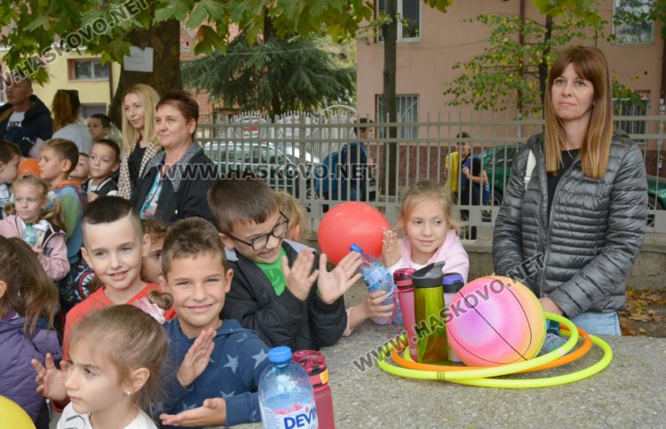 Приятно учене на открито с мисъл за природата организираха в училище „Св. Иван Рилски“