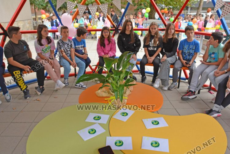 Приятно учене на открито с мисъл за природата организираха в училище „Св. Иван Рилски“