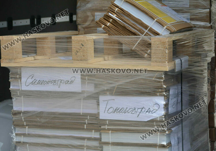 Общините получават бюлетините за кметския балотаж в неделя днес