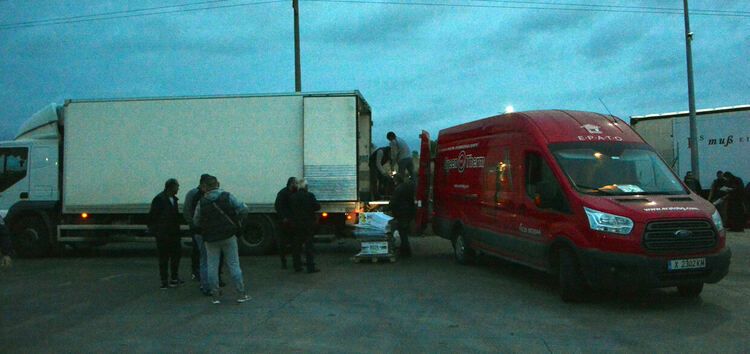 Машините за вота на втори тур вече се предоставят в секциите