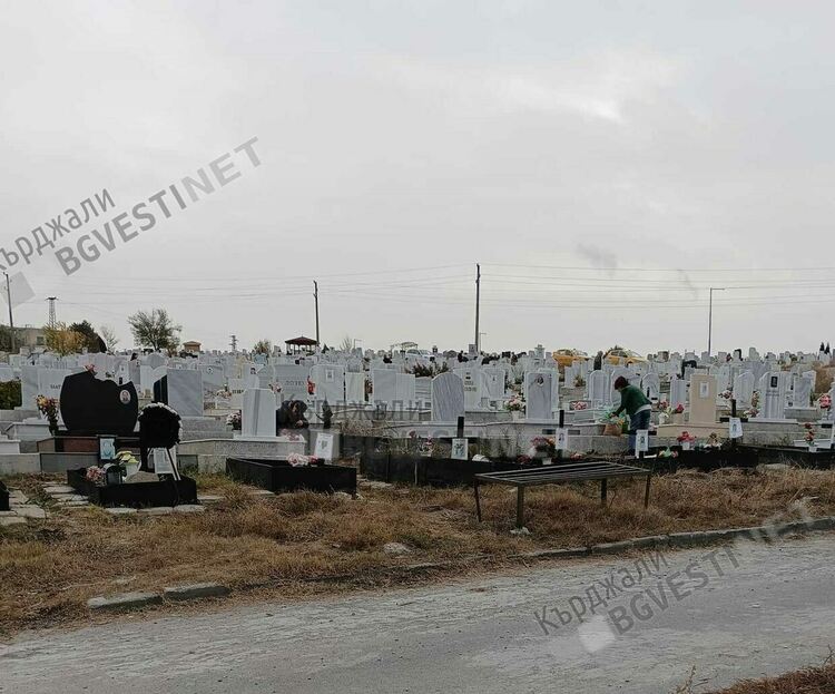 Архангелова задушница е, молим се за душите на починалите 