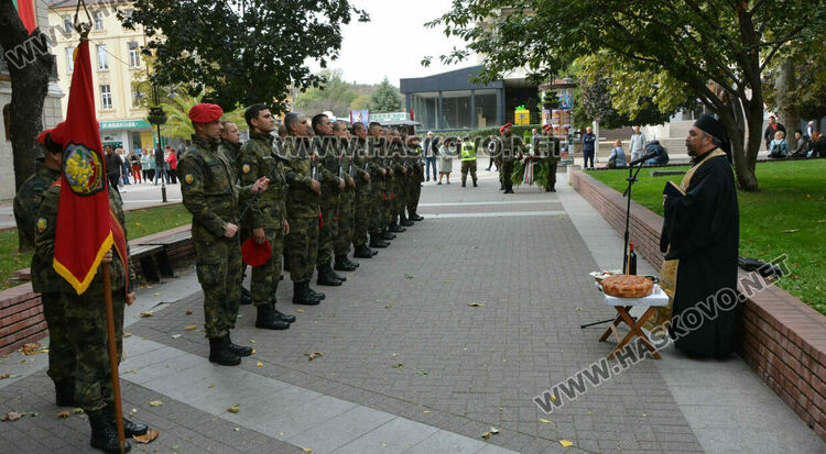 Цветя за почит в памет на загиналите във Втората световна война през 1944 - 1945 г