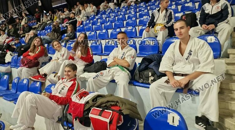 Шестима каратисти от Хасково в спор за медали на Балканиадата по киокушинкай в Румъния