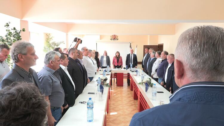 Кметове и съветници в Минерални бани положиха клетва