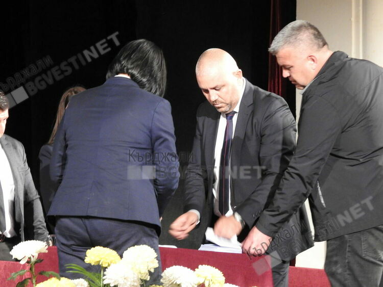 Мухаррем Мухаррем е новият председател на Общинския съвет в Кърджали