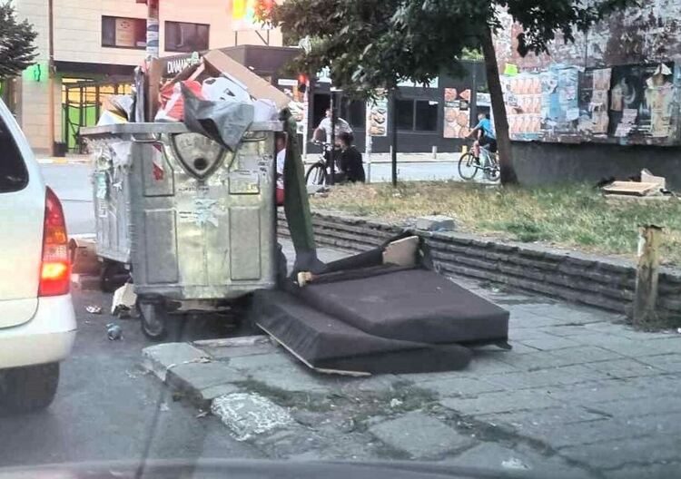 Двудневна акция за събиране на едрогабаритни отпадъци и мебели в Асеновград