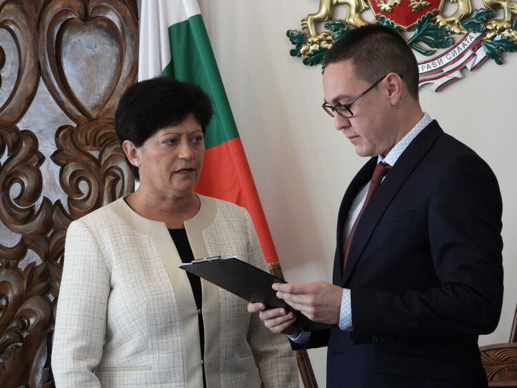 Съветниците и кметовете в още три общини положиха клетва