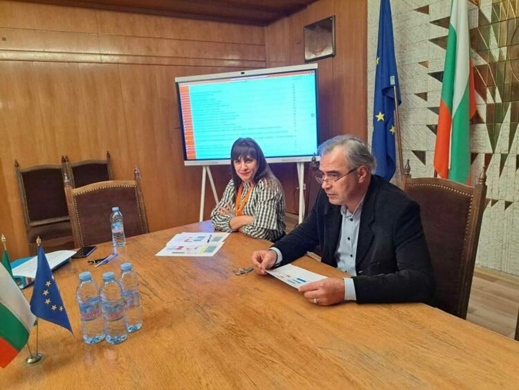 В Община Смолян дискутираха за планирането на социалните услуги