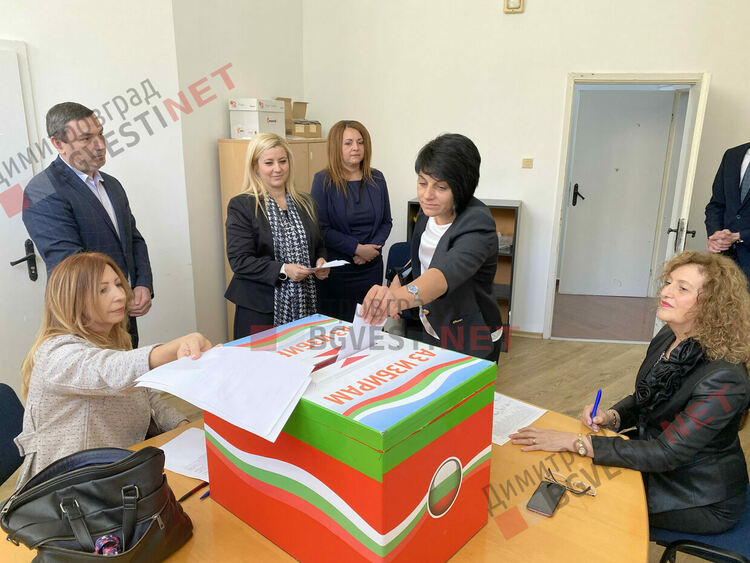 Общински съветници и кметове се заклеха да работят за интересите и благоденствието на димитровградчани