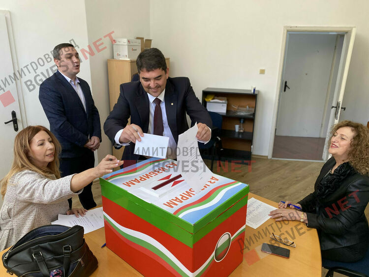 Общински съветници и кметове се заклеха да работят за интересите и благоденствието на димитровградчани