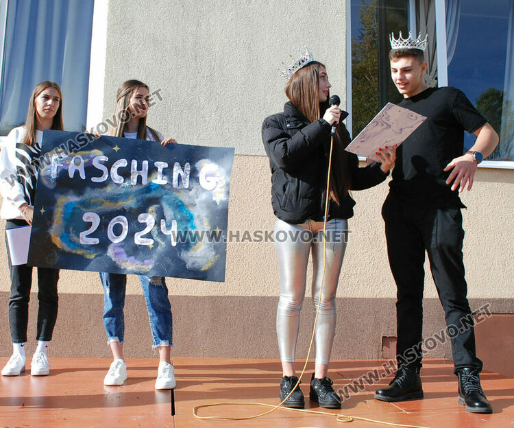 Габриела и Йоан са новите принц и принцеса на Езиковата гимназия