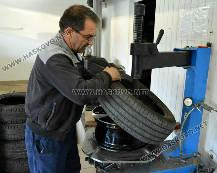 Поскъпнаха гумите и услугите в автосервизите в Хасково