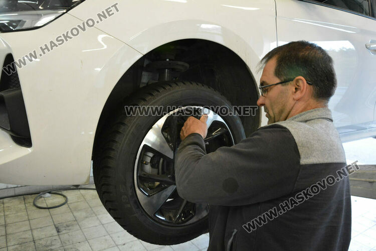 Поскъпнаха гумите и услугите в автосервизите в Хасково