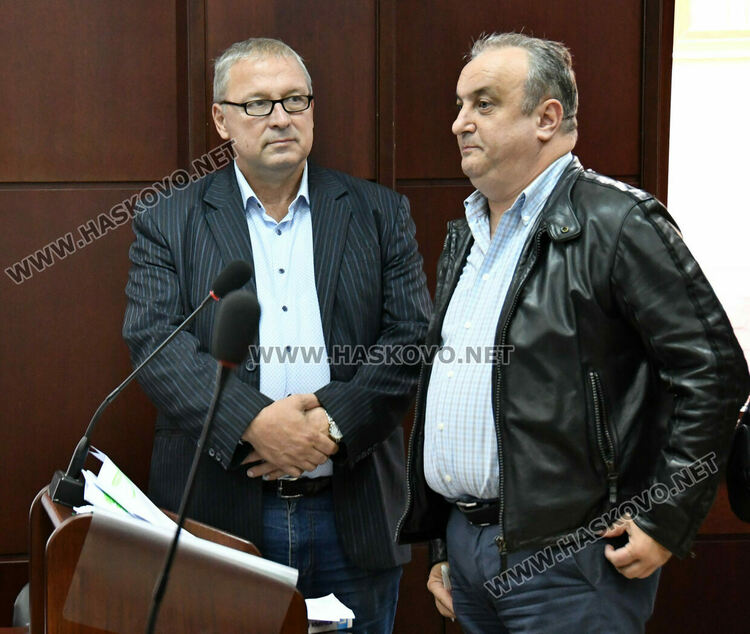 Вещи лица броят вота за общински съветници в Хасково наново