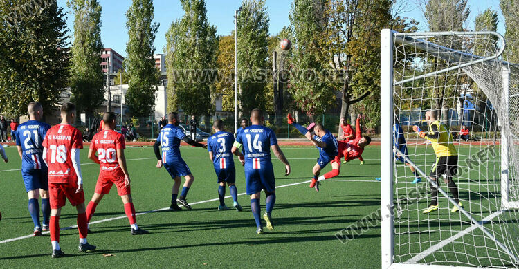 ОФК „Хасково“ разби „Хеброс“ и се изкачи на второ място 