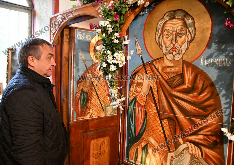 Тържествена литургия и кубран за Свети Мина в едноименния храм край Димитровград