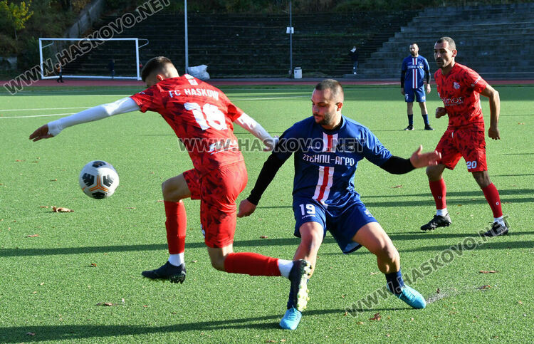 ОФК „Хасково“ разби „Хеброс“ и се изкачи на второ място 