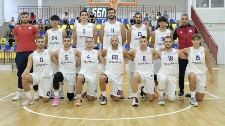 Баскетболистите на Хасково със загуба срещу лидера „Хебър“