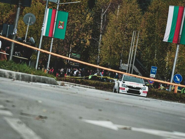 Пламен Стайков и Рафи Кадир спечелиха 3-тото издание на рали спринт "Пампорово"