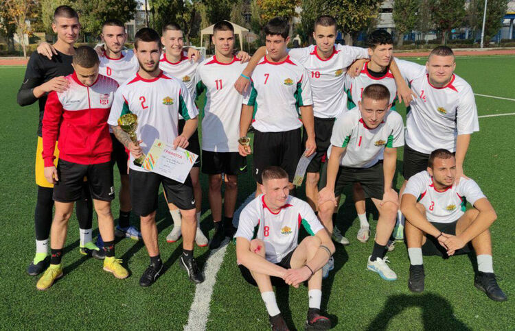 Ясни са общинските шампиони по футбол в Хасково