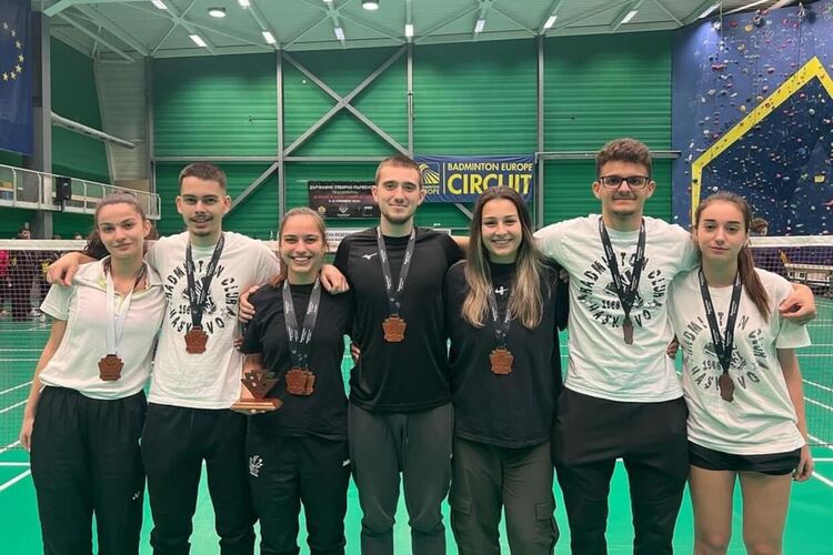 Хасковските бадминтонисти с трето място на държавното първенство